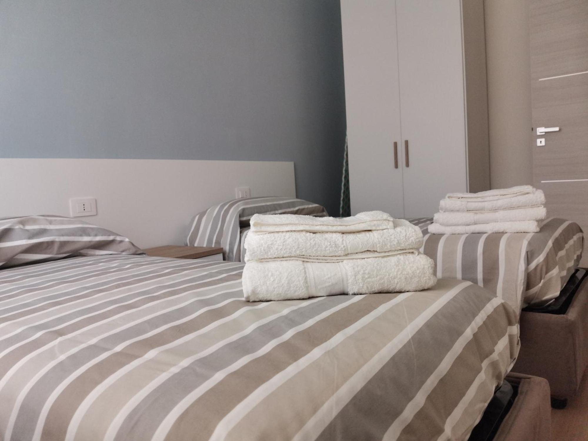 Palazzo Buscema - Appartamenti & Residence Κρότωνας Εξωτερικό φωτογραφία